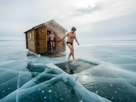 Сауна на Байкале — где окунуться в прорубь после парилки