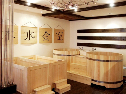 Японские офуро и сэнто: философия горячих ванн