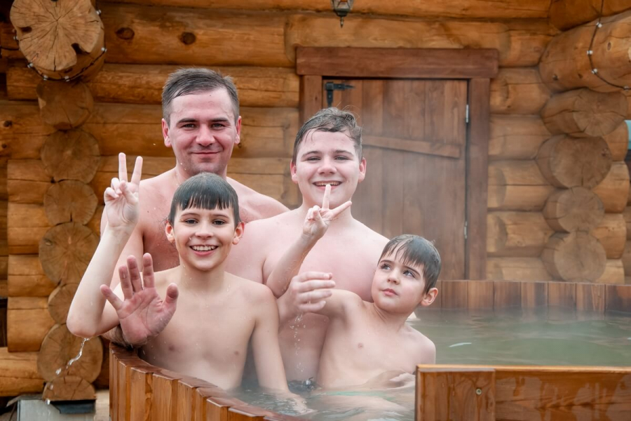 Семейные традиции в бане: как сделать банный день праздником Семейные традиции в бане: как сделать банный день праздником